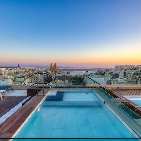 Solana & Отель 4*