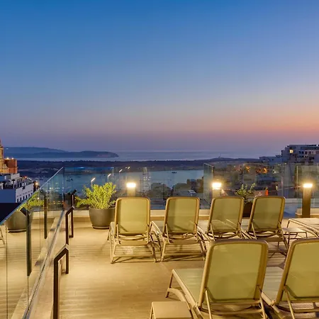 Solana & Hotel 4*
