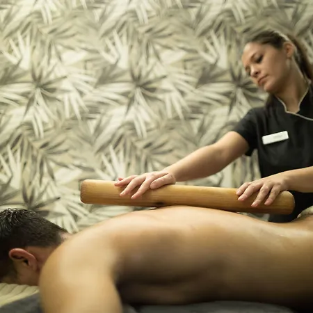 索拉娜温泉酒店