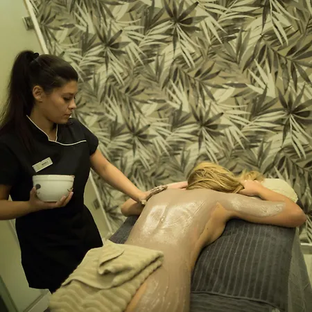 Solana & Отель Меллиеха