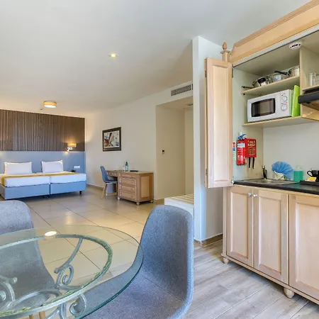 Solana & 4* Mellieħa