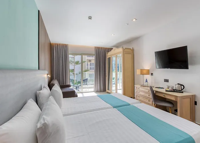 Solana & Hotel Mellieħa