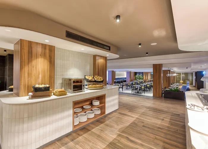 Solana & Hotel Mellieħa